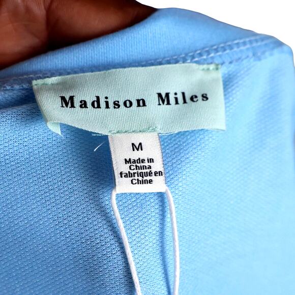Madison Miles Blue Cropped Top M NWT - Picture 7 of 8